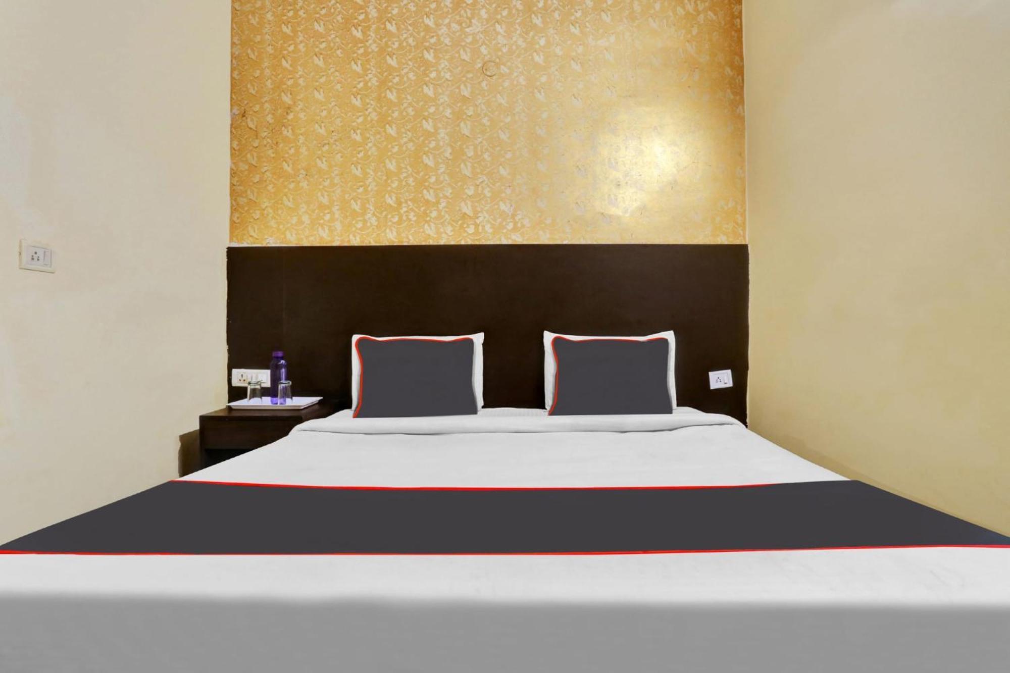 Hotel Platinum Sqs Key Gurgaon Exterior photo