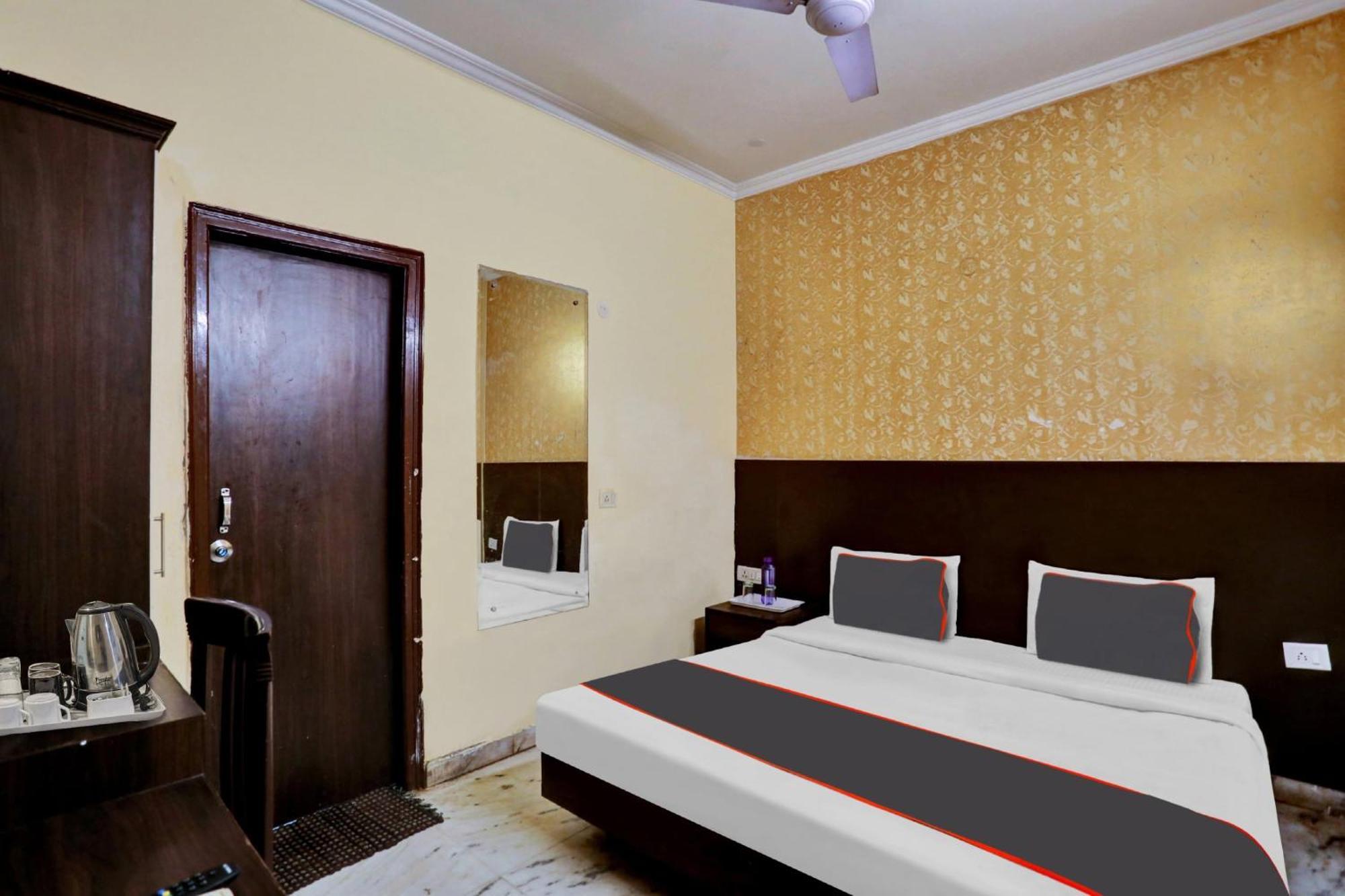 Hotel Platinum Sqs Key Gurgaon Exterior photo